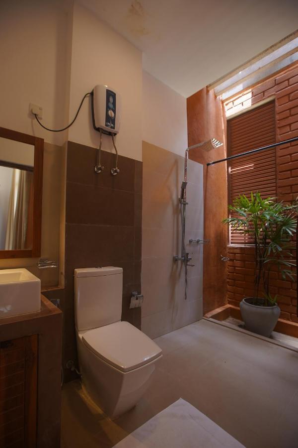 Monaara Leisure - Anuradhapura Ngoại thất bức ảnh