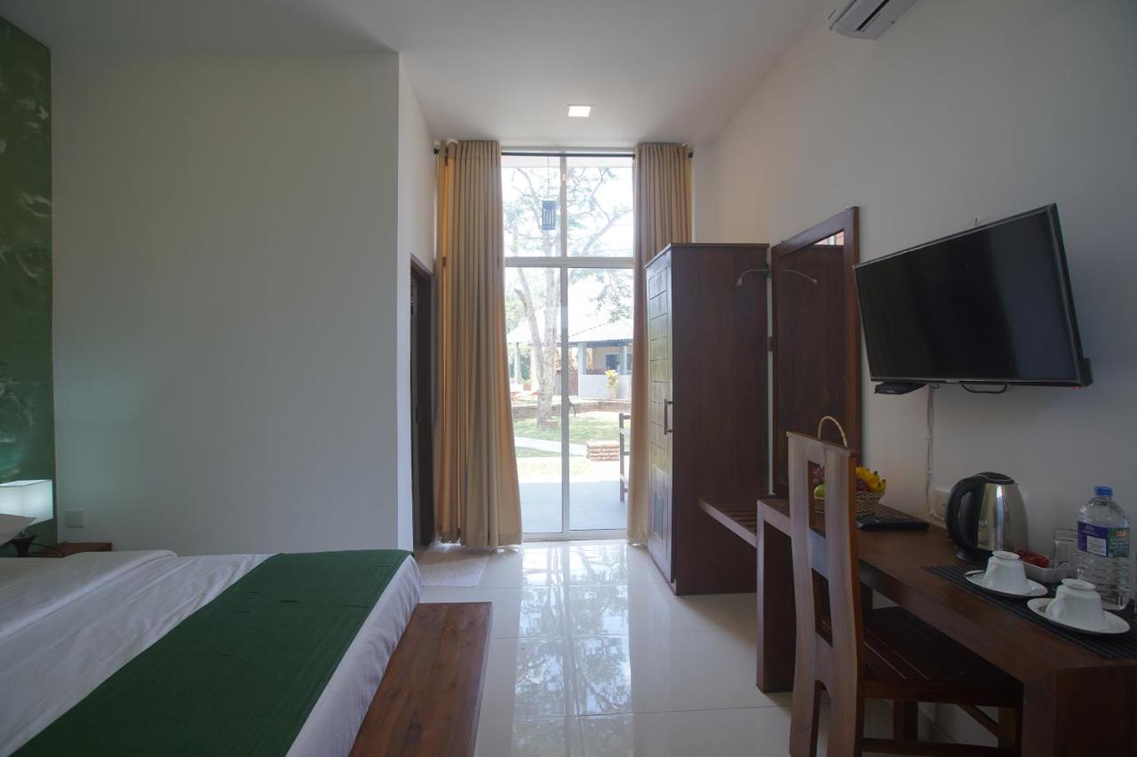Monaara Leisure - Anuradhapura Ngoại thất bức ảnh