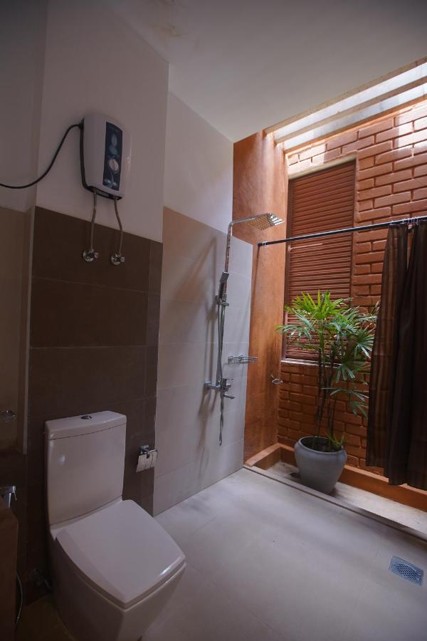 Monaara Leisure - Anuradhapura Ngoại thất bức ảnh