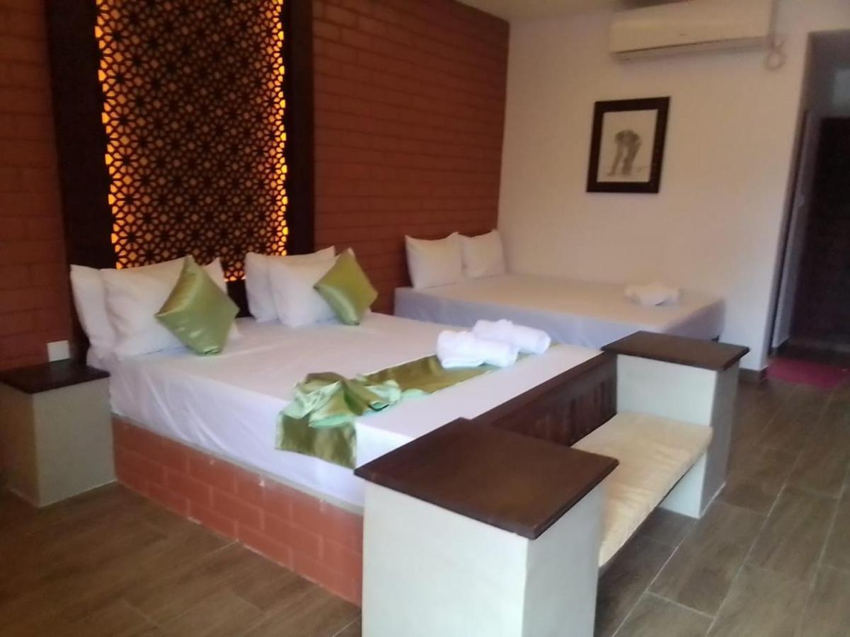 Monaara Leisure - Anuradhapura Ngoại thất bức ảnh