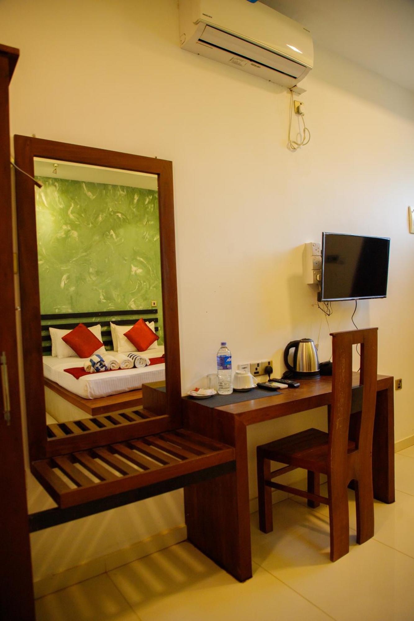 Monaara Leisure - Anuradhapura Ngoại thất bức ảnh